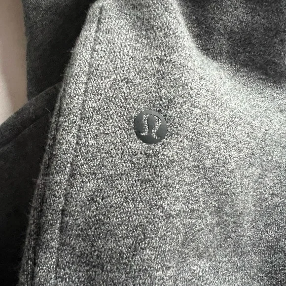 Lululemon Scuba Joggers - Picture 4 of 8